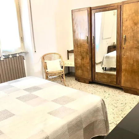 Tonino Quarto em Acomodações Particulares Tempio Pausania